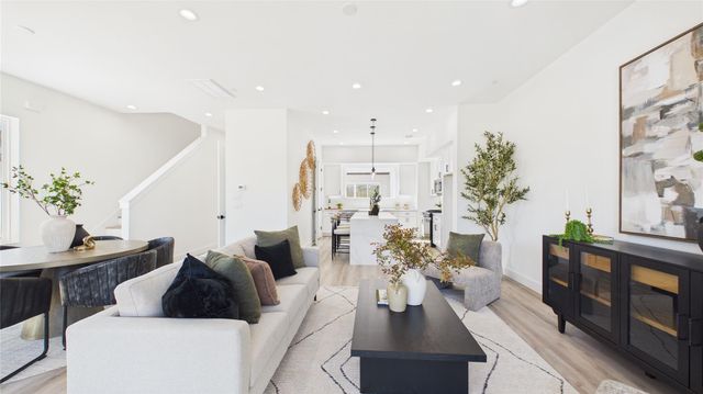 2415 Harrington St Street, Houston, TX 77026