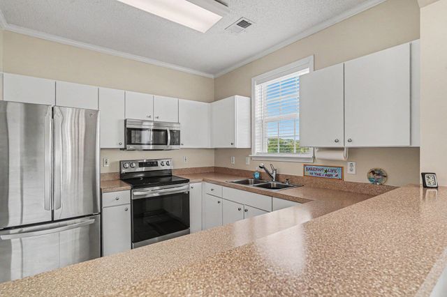 5750 Oyster Catcher Dr Unit 121, North Myrtle Beach, SC 29582