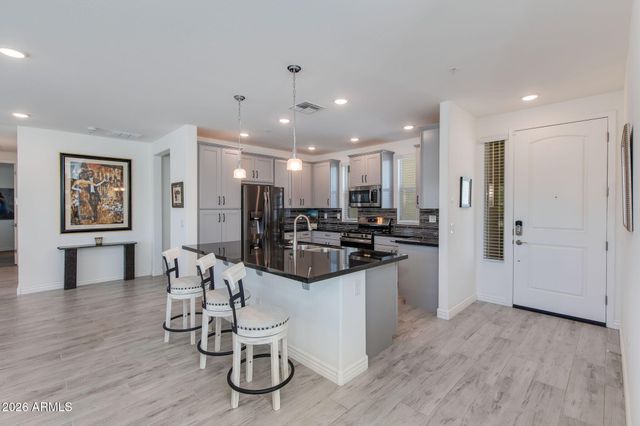 5100 E RANCHO PALOMA Drive 1002, Cave Creek, AZ 85331