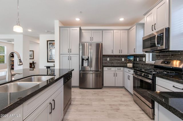 5100 E RANCHO PALOMA Drive 1002, Cave Creek, AZ 85331