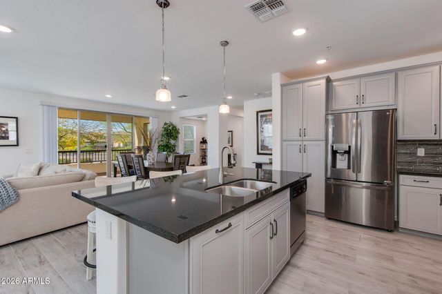 5100 E RANCHO PALOMA Drive 1002, Cave Creek, AZ 85331