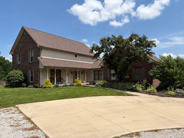 10211 Hidden Meadow Lane, Indianapolis, IN 46229