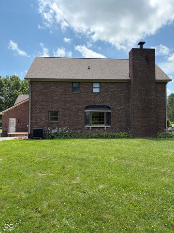 10211 Hidden Meadow Lane, Indianapolis, IN 46229