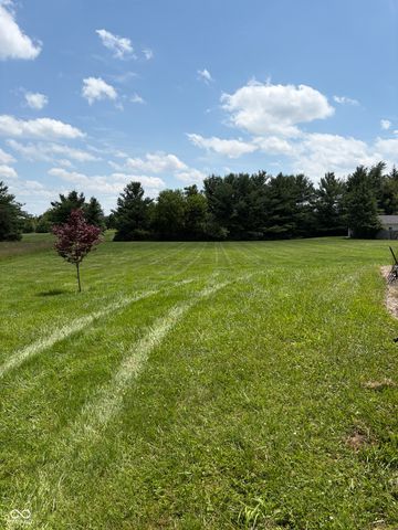 10211 Hidden Meadow Lane, Indianapolis, IN 46229