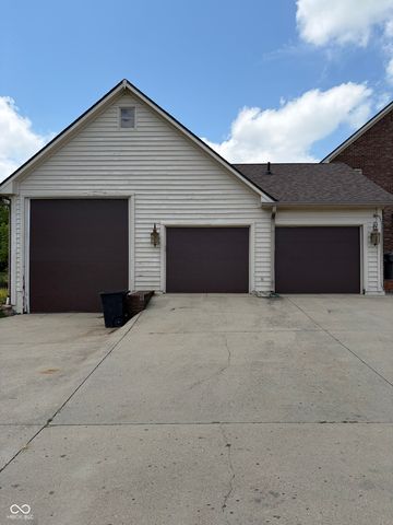 10211 Hidden Meadow Lane, Indianapolis, IN 46229