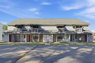 801 Burcale Rd Apt F6, Myrtle Beach, SC 29579