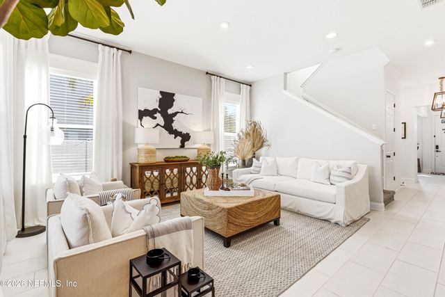 73 PINE BEACH Drive, St. Johns, FL 32259