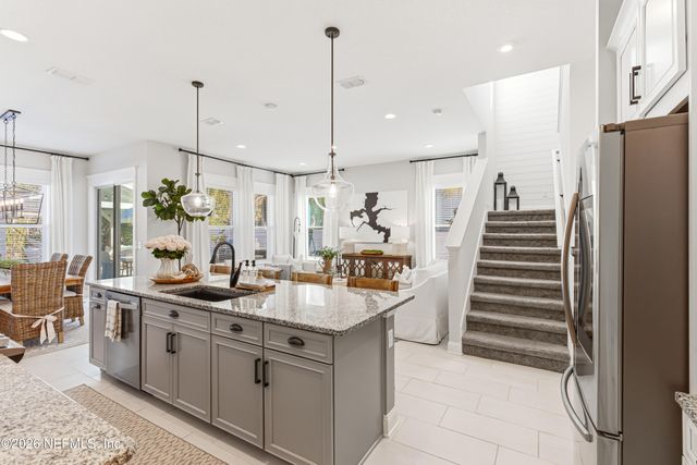 73 PINE BEACH Drive, St. Johns, FL 32259