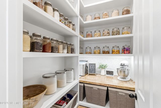 73 PINE BEACH Drive, St. Johns, FL 32259