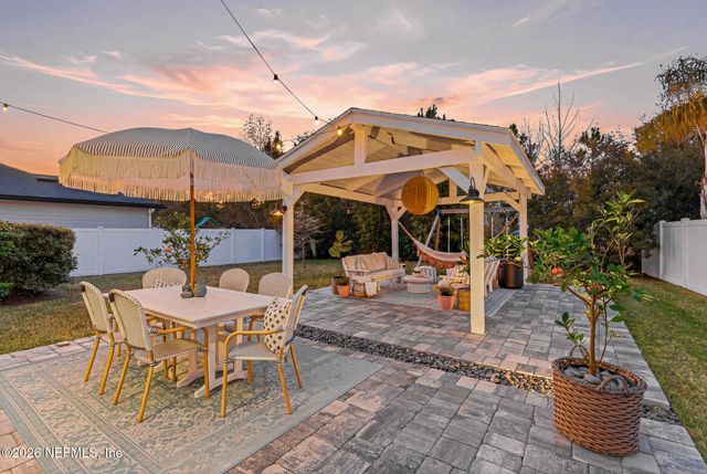 73 PINE BEACH Drive, St. Johns, FL 32259