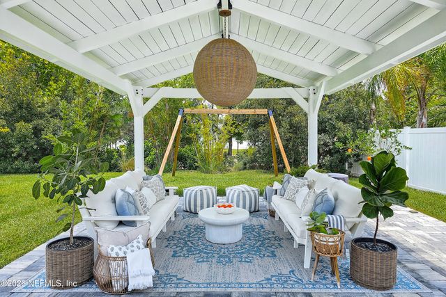 73 PINE BEACH Drive, St. Johns, FL 32259