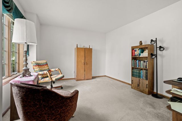 2616 39th Avenue S, Fargo, ND 58104