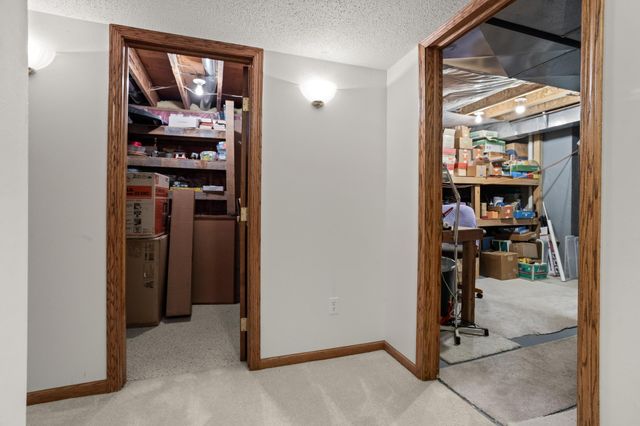 2616 39th Avenue S, Fargo, ND 58104