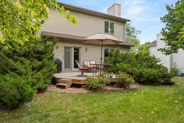 2616 39th Avenue S, Fargo, ND 58104