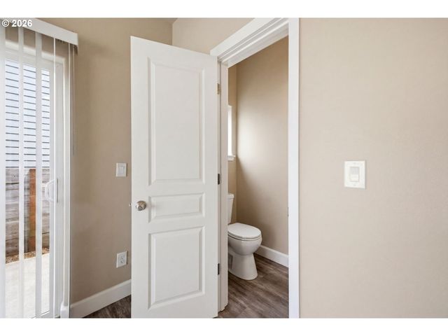 6136 Se DUKE St, Portland, OR 97206