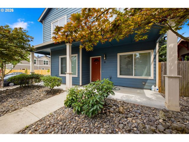 6136 Se DUKE St, Portland, OR 97206