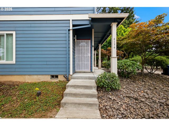 6136 Se DUKE St, Portland, OR 97206