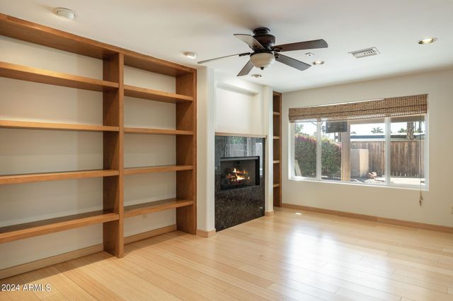 8643 E Sandalwood Drive, Scottsdale, AZ 85250