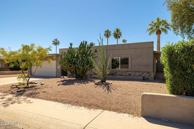 8643 E Sandalwood Drive, Scottsdale, AZ 85250