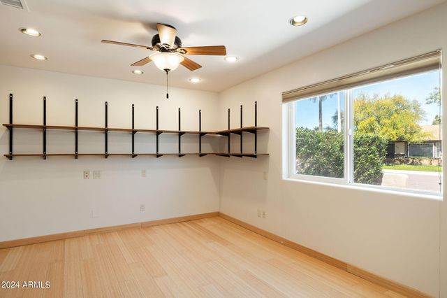 8643 E Sandalwood Drive, Scottsdale, AZ 85250