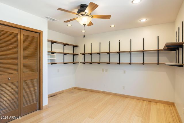8643 E Sandalwood Drive, Scottsdale, AZ 85250