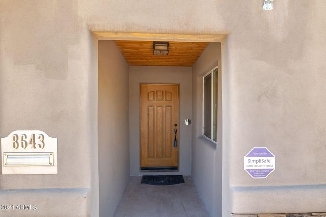 8643 E Sandalwood Drive, Scottsdale, AZ 85250