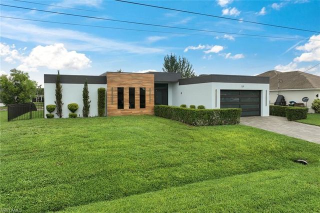129 SE 16th ST, Cape Coral, FL 33990