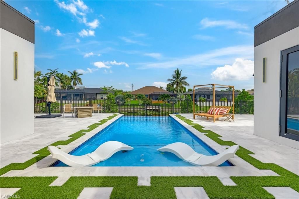 129 SE 16th ST, Cape Coral, FL 33990