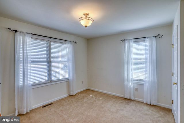 102 PEE WEE CT, Smyrna, DE 19977