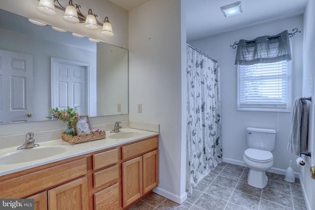 102 PEE WEE CT, Smyrna, DE 19977