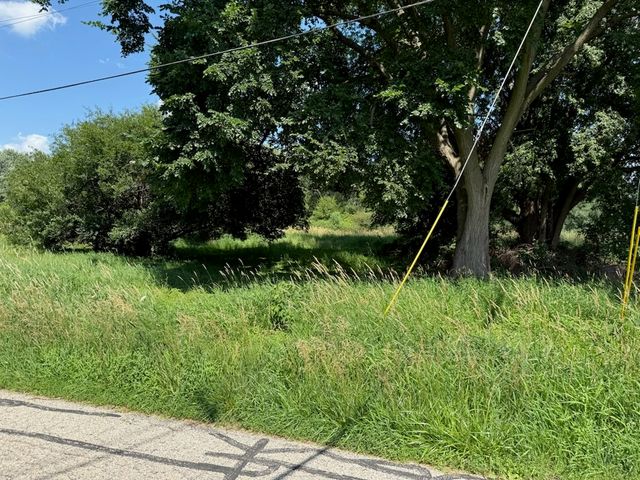 Lot 12 Tower Drive, Holiday Hills, IL 60051