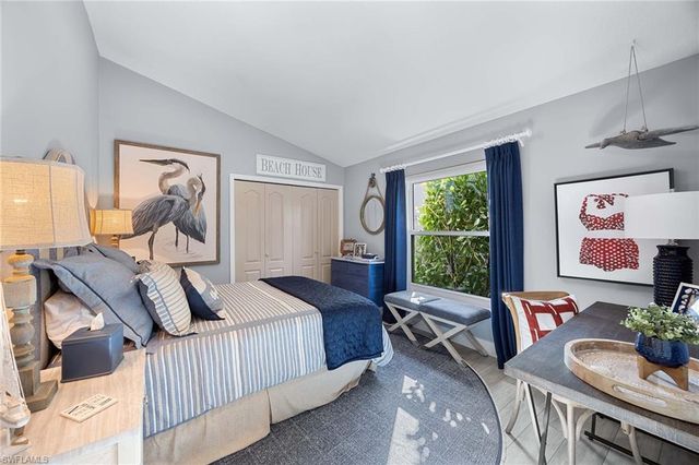 6681 Huntley LN S, Naples, FL 34104