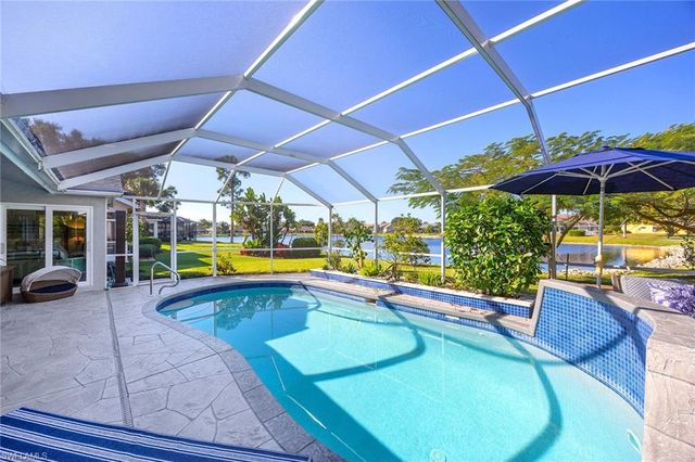 6681 Huntley LN S, Naples, FL 34104