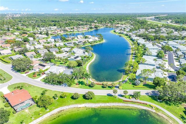 6681 Huntley LN S, Naples, FL 34104