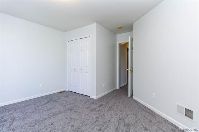 40945 Justin Drive, Sterling Heights, MI 48310