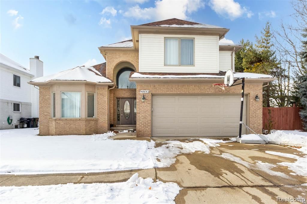 40945 Justin Drive, Sterling Heights, MI 48310