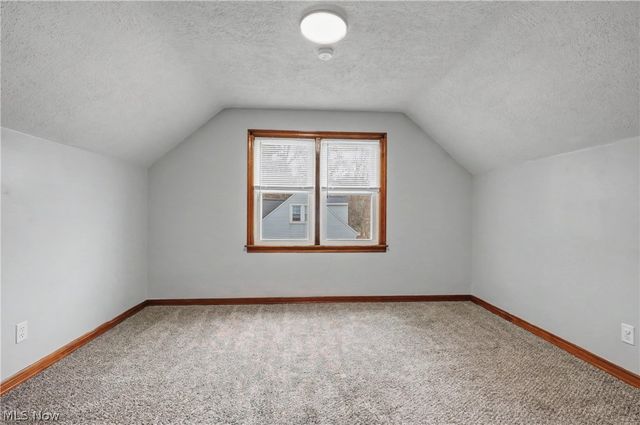 86 Southeast Avenue, Tallmadge, OH 44278