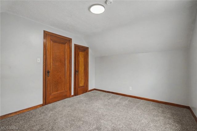 86 Southeast Avenue, Tallmadge, OH 44278