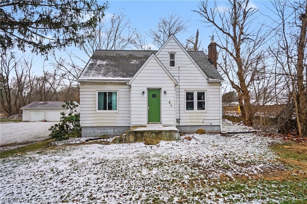 86 Southeast Avenue, Tallmadge, OH 44278