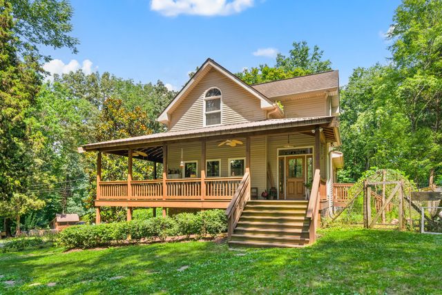 825 Durham Rd, Adams, TN 37010