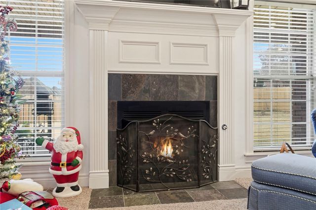 6405 44th Street, Rogers, AR 72758