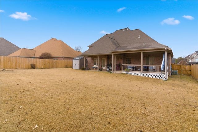 6405 44th Street, Rogers, AR 72758