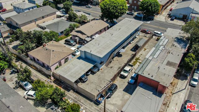 9021 Compton Avenue, Los Angeles, CA 90002