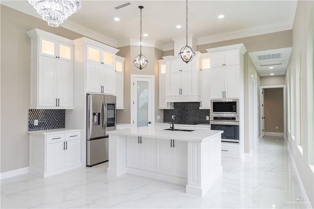 802 Ramirez Street, Mission, TX 78573