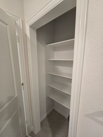 5717 Rushing River Way, Mckinney, TX 75071