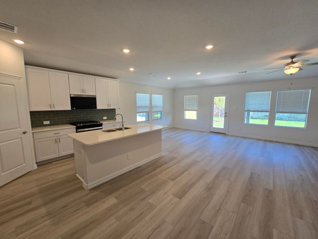 5717 Rushing River Way, Mckinney, TX 75071