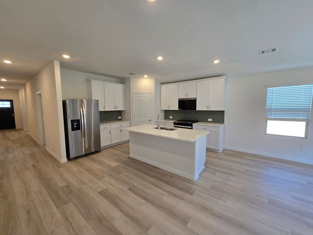 5717 Rushing River Way, Mckinney, TX 75071