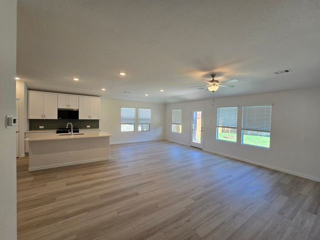 5717 Rushing River Way, Mckinney, TX 75071