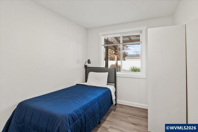 4661 Princess Ct NE, Salem, OR 97308