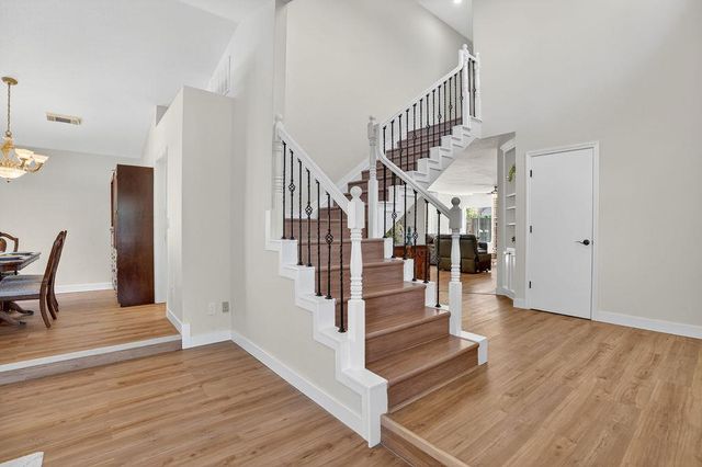 122 Goodell Rd, Folsom, CA 95630